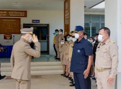 64-10-07 ผอและคณะร่วมพิธีเชิญสิ่งของพระราชทานมอบแก่ประชาชนผู้ประสบอุทกภัย-21.jpg